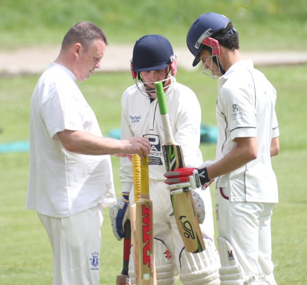 choose a cricket bat