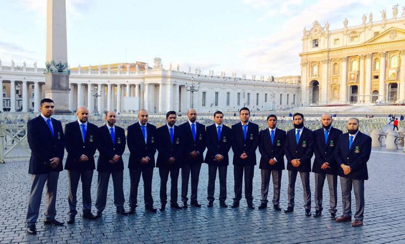 mount cricket club visit the vatican