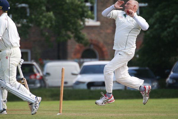 Grey Fox Trophy bowler